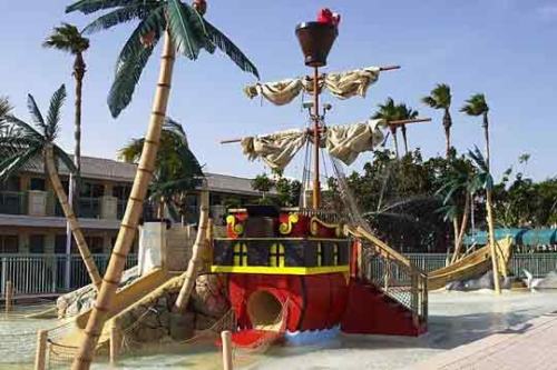 International Palms Resort 005